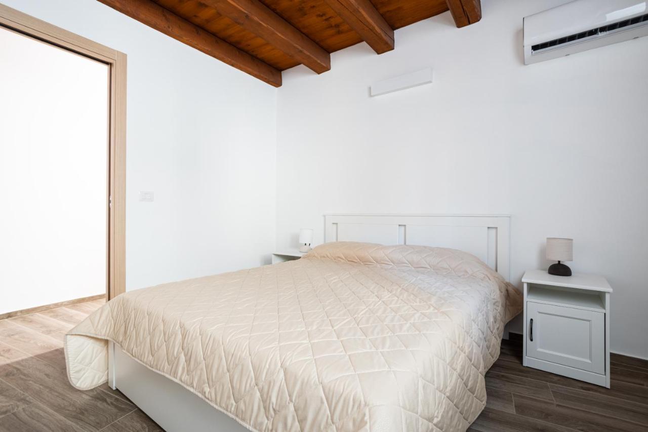 Palermo Blu - Palazzo Del Buon Pastore Экстерьер фото